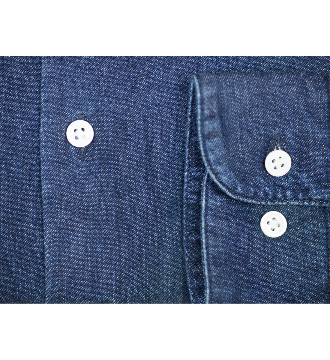 Chemise slim fit en denim brut