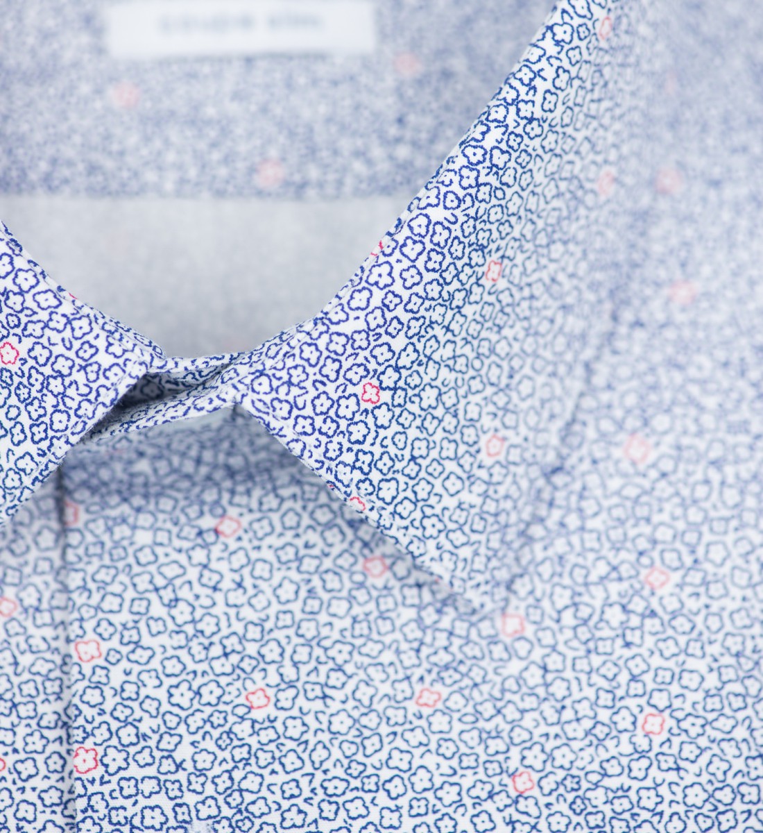 Chemise cintrée à motifs VICKY