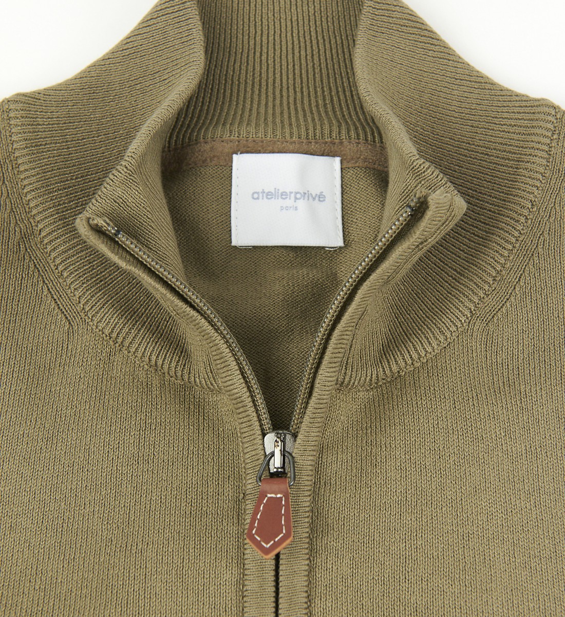 Pull col zippé 100% coton taupe