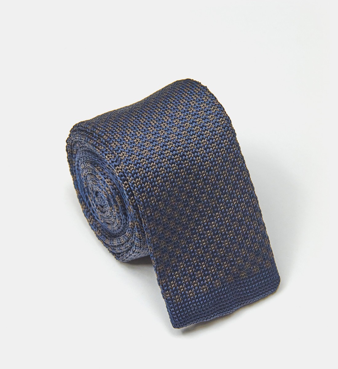 CRAVATE EN TRICOT FANTAISIE