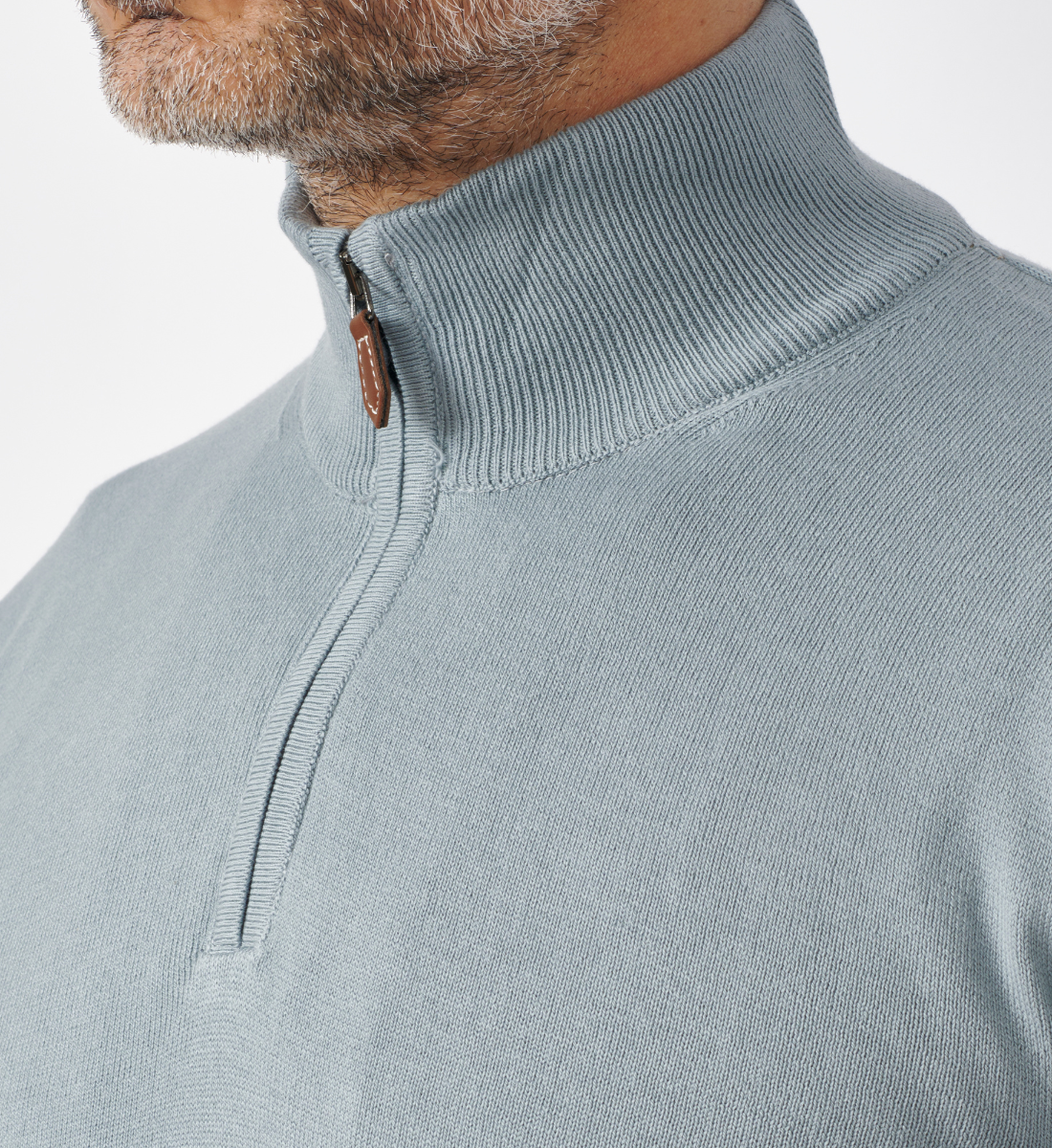 Pull col zippé en coton gris
