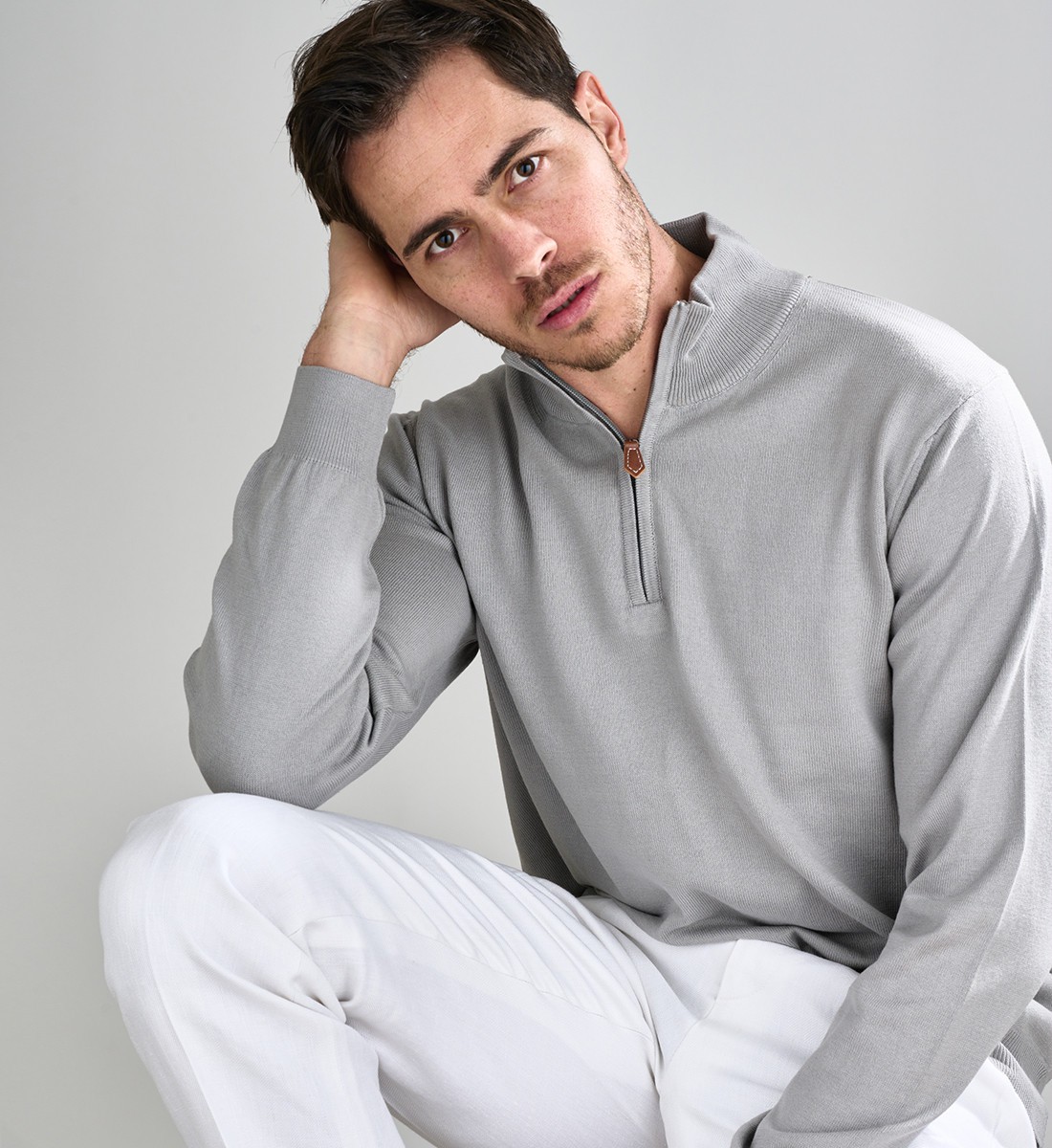 Pull col zippé 100% coton gris