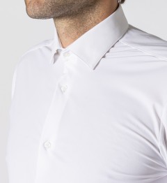 Chemise performance blanche infroissable