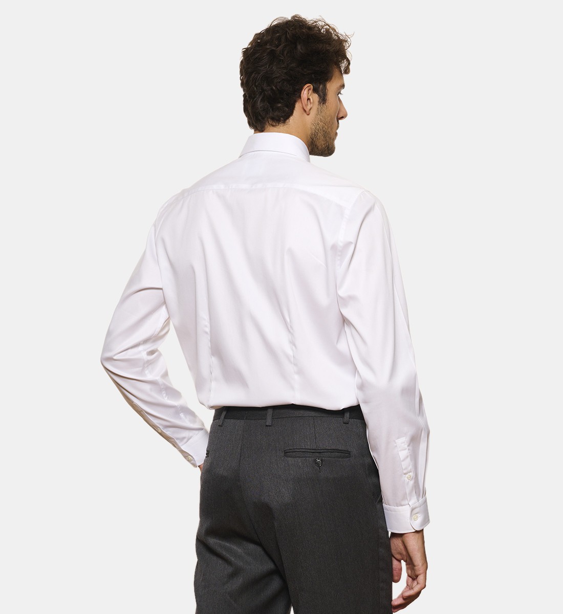 Chemise coupe cintrée col Damoiseau