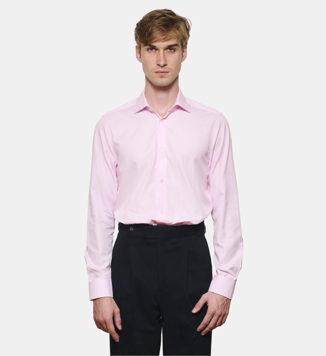 Chemise à rayures bâtons rose coupe cintrée