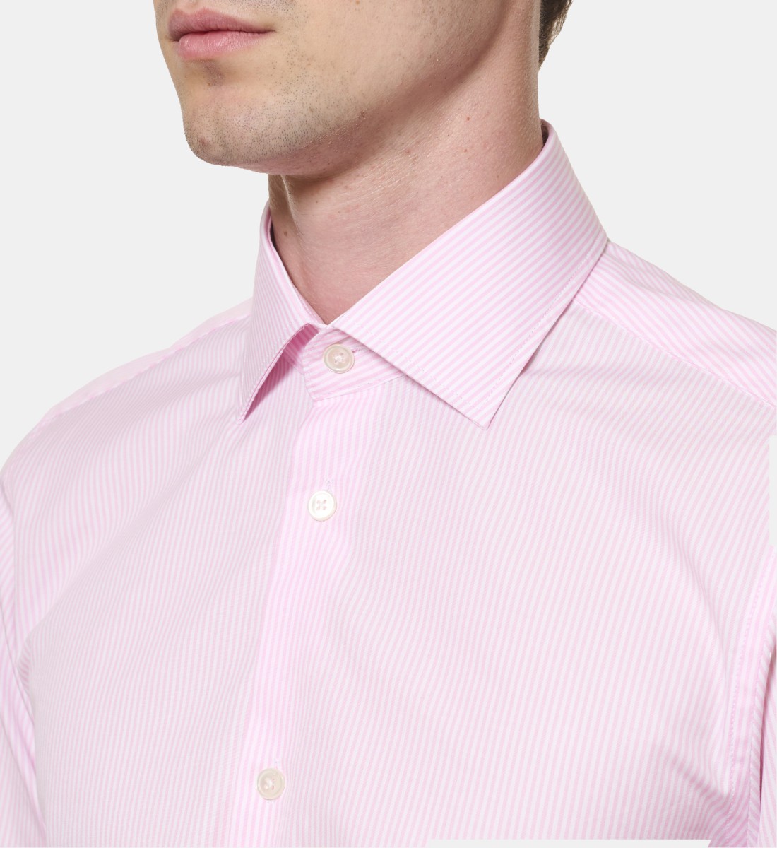 Chemise à rayures bâtons rose coupe cintrée