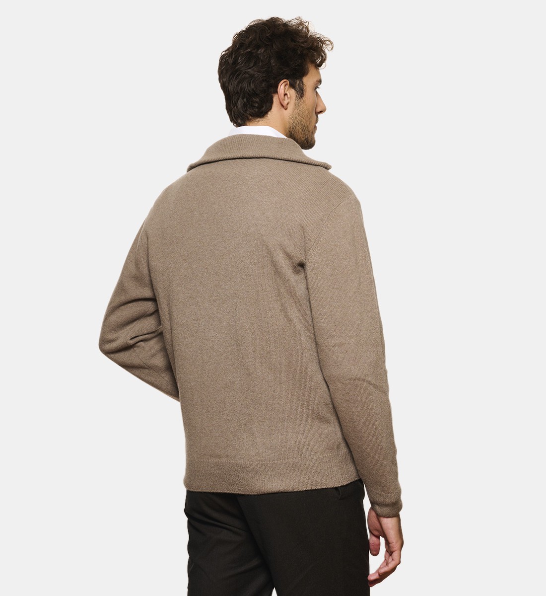 Pull camionneur camel en cachemire et laine