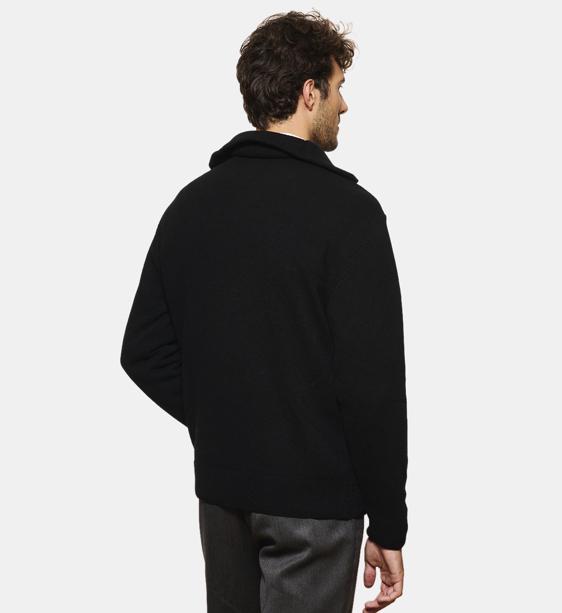 Pull camionneur noir en cachemire et laine