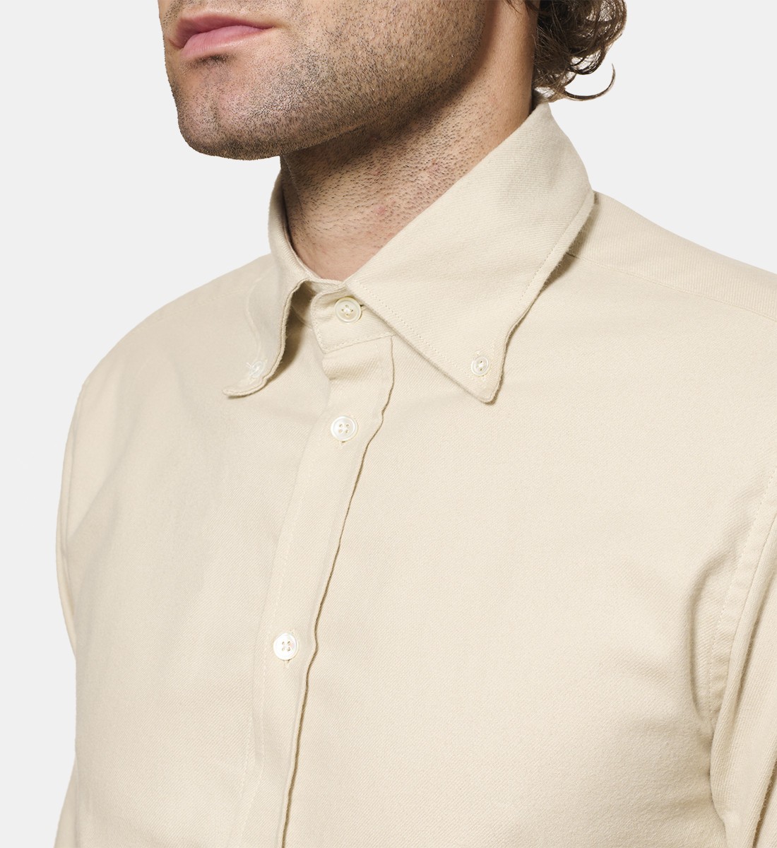 Chemise en flanelle ecru à col boutonné coupe droite