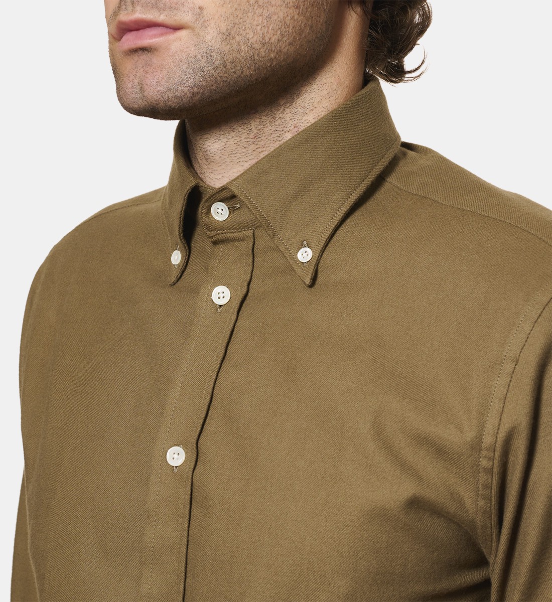 Chemise en flanelle kaki à col boutonné coupe droite