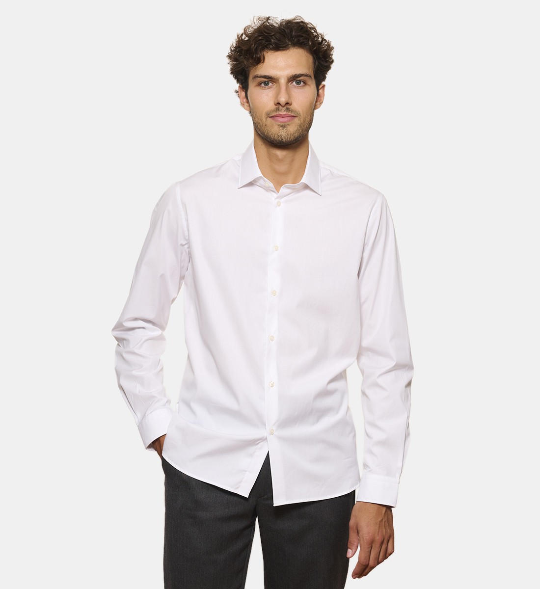 Chemise blanche en popeline double retors coupe cintrée