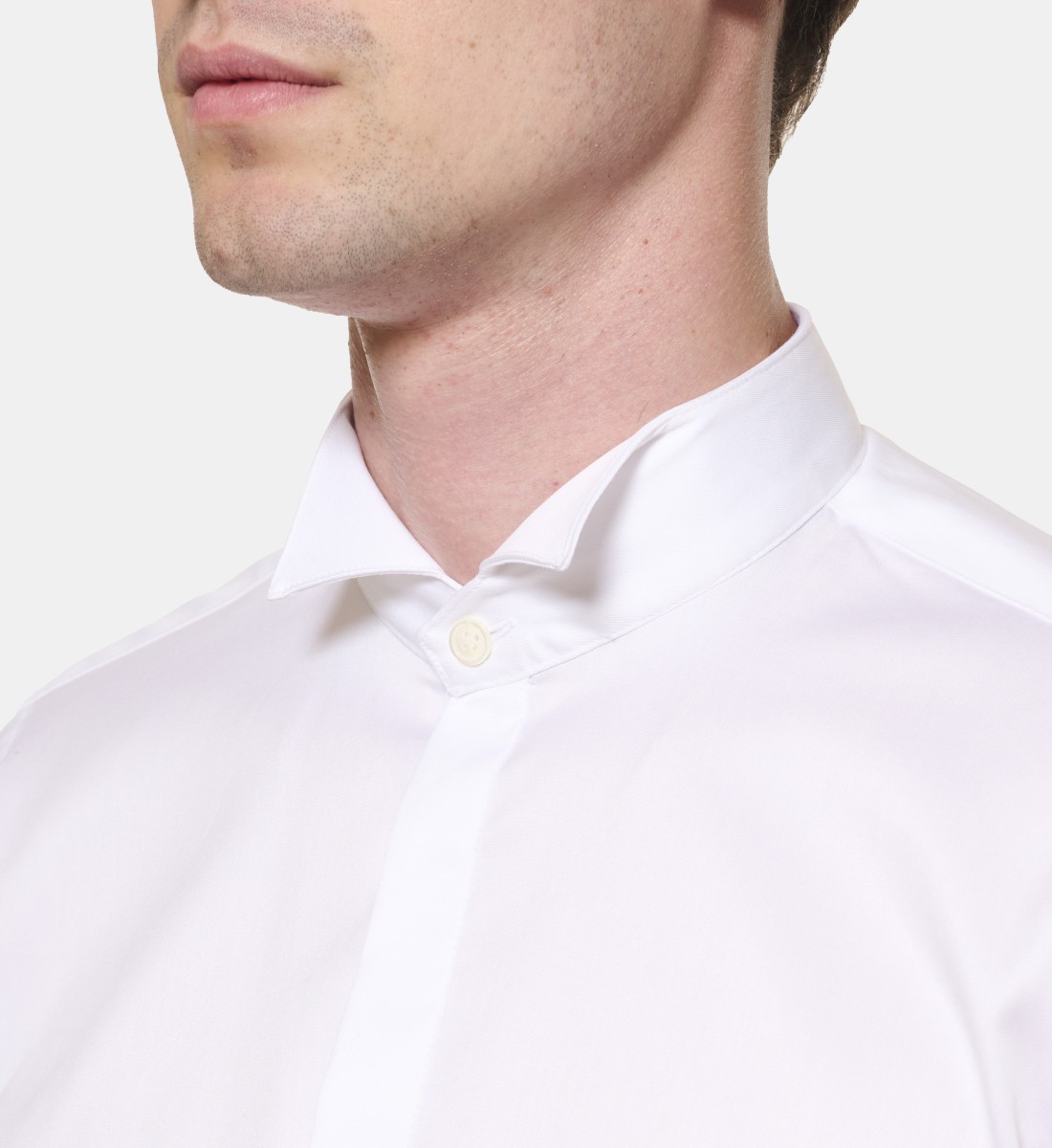 Chemise blanche col cassé coupe droite