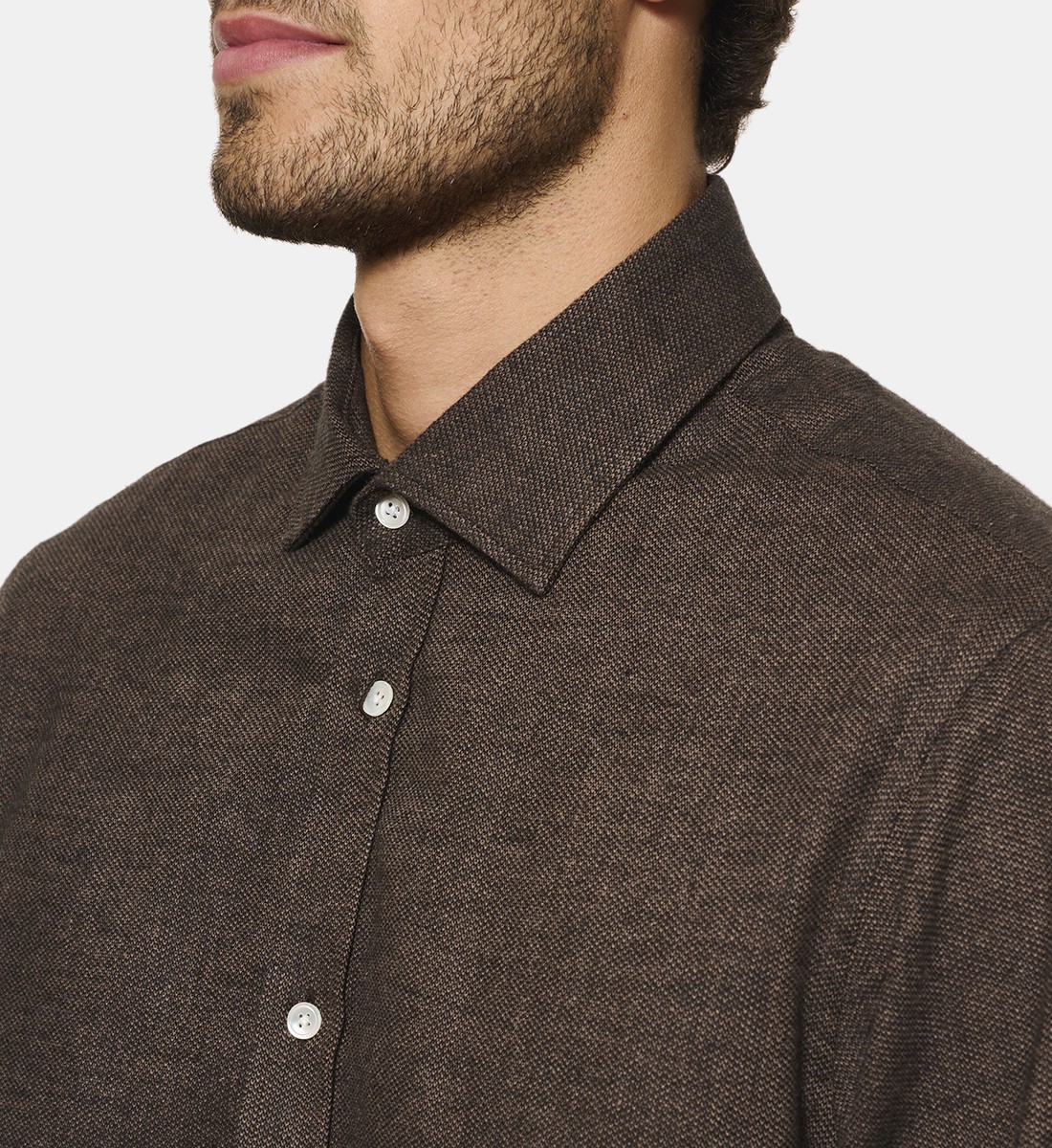 Chemise en flanelle marron col italien coupe droite