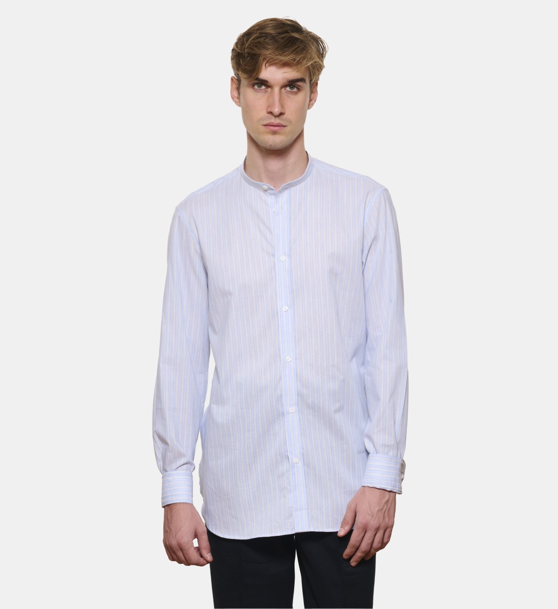 Chemise ciel à rayures beiges col mao