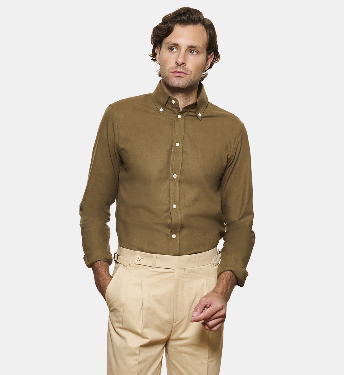 Chemise en flanelle kaki à col boutonné coupe droite