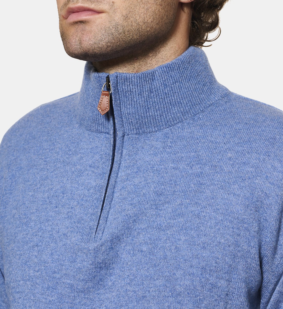 Pull bleu à col zippé en cachemire