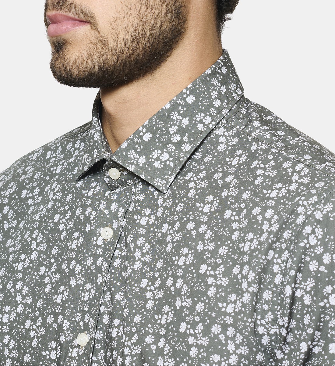 Chemise vert à motif floral coupe cintrée
