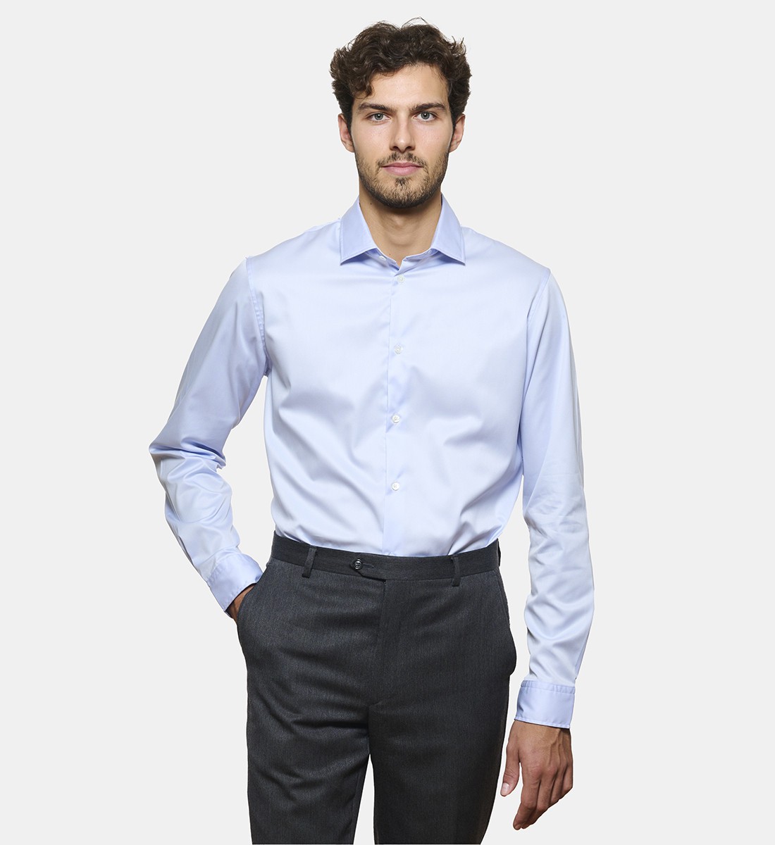 Chemise ciel en twill coupe droite