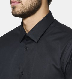 Chemise noire en twill coupe cintrée