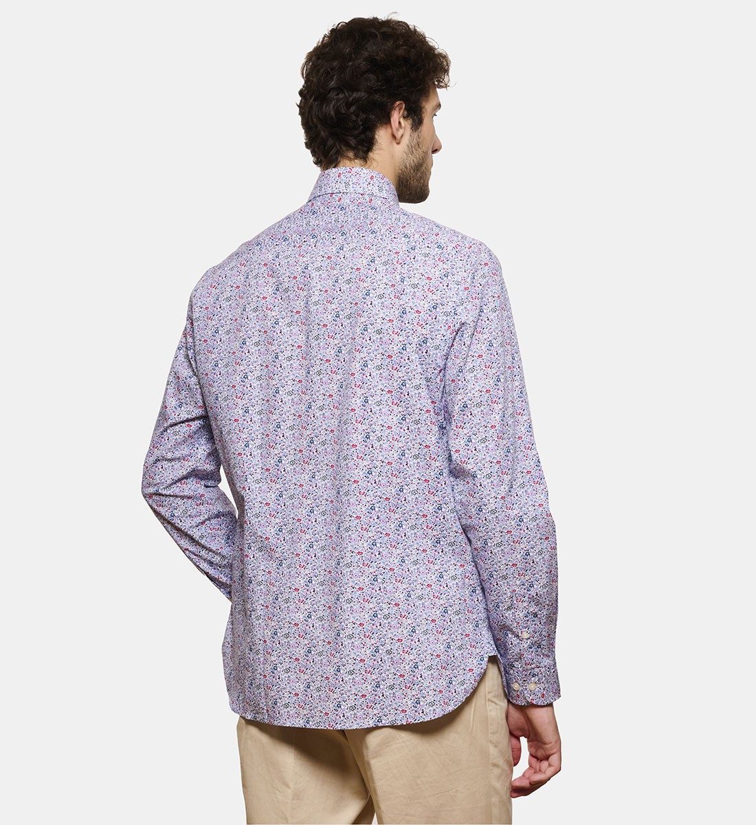 Chemise bleue à motif floral coupe cintrée