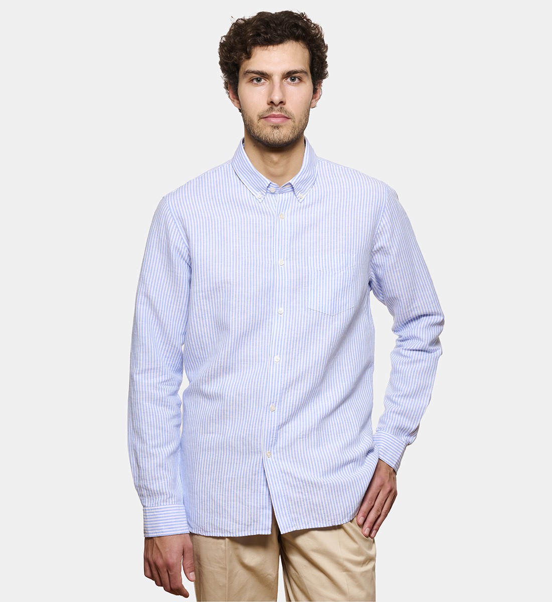 Chemise en lin et coton rayé ciel coupe droite