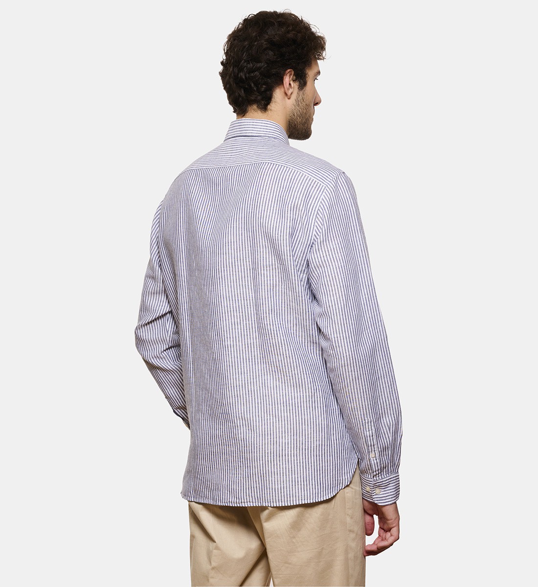 Chemise en lin et coton rayé marine coupe droite