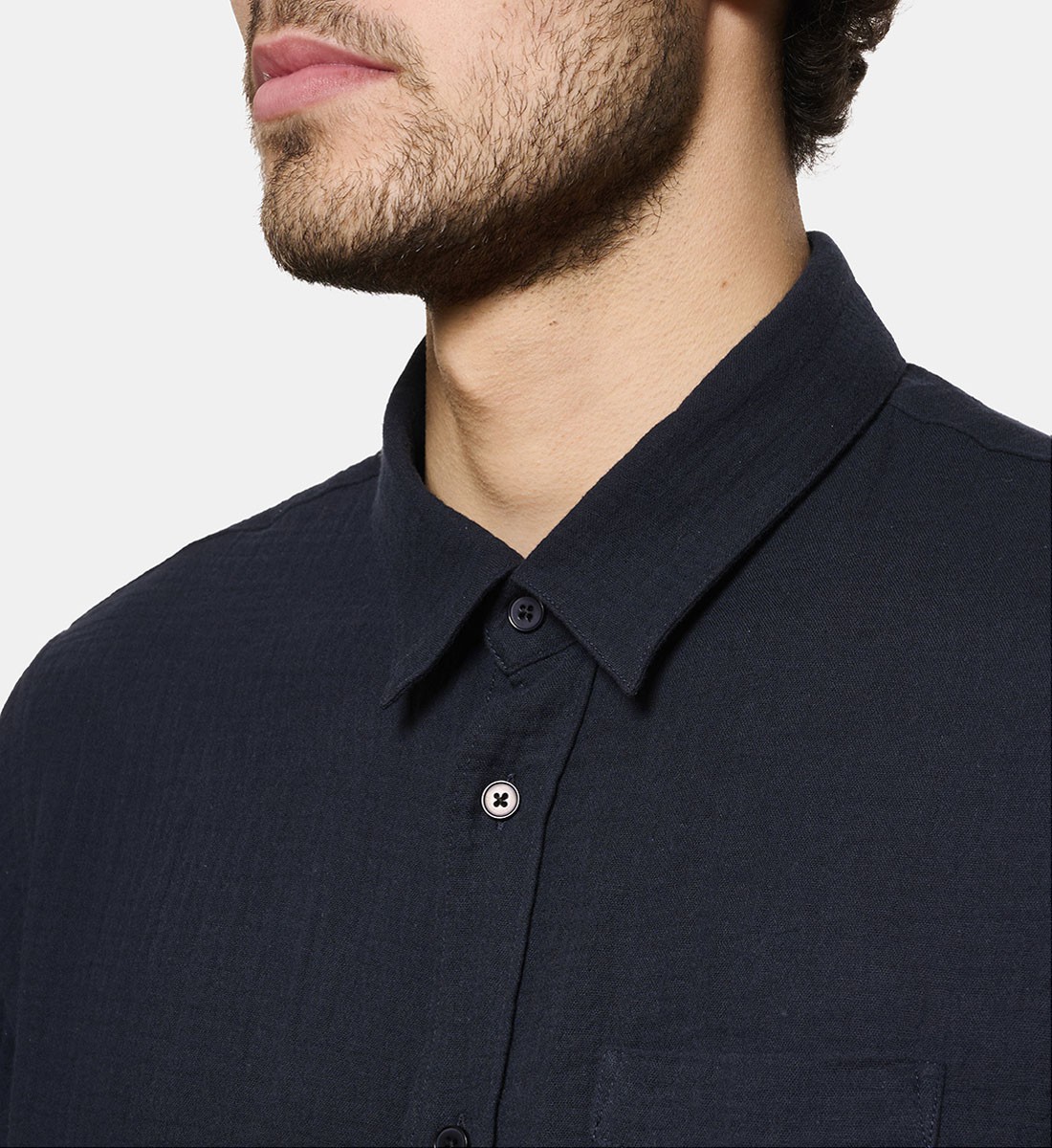 Chemise en gaze de coton marine coupe droite