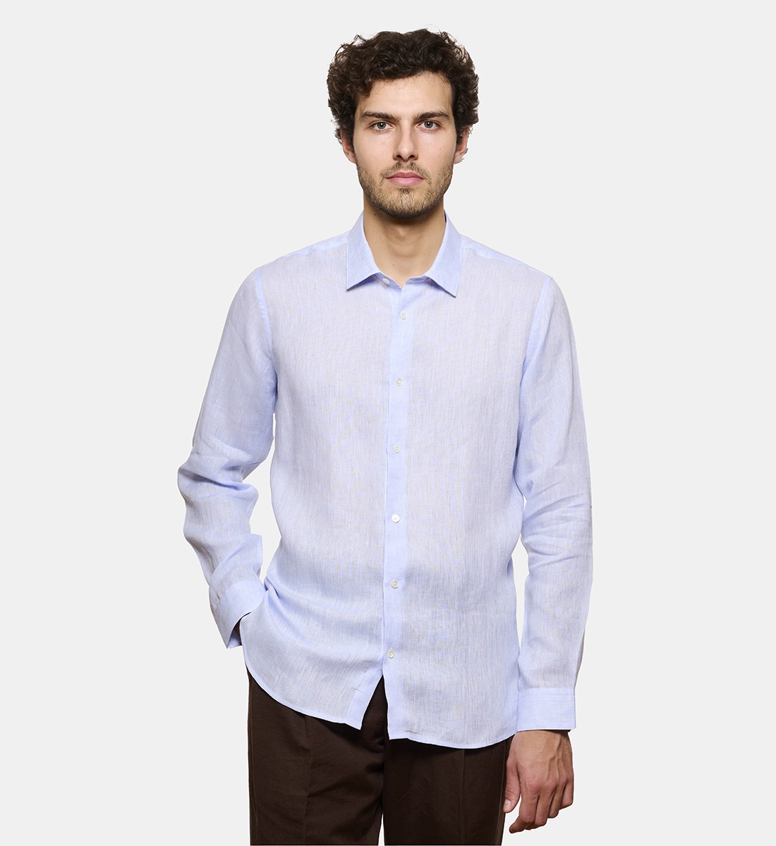 Chemise en lin ciel coupe cintrée