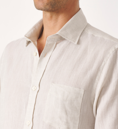 Chemise en lin beige coupe droite