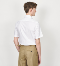 Chemise blanche coupe droite manches courtes