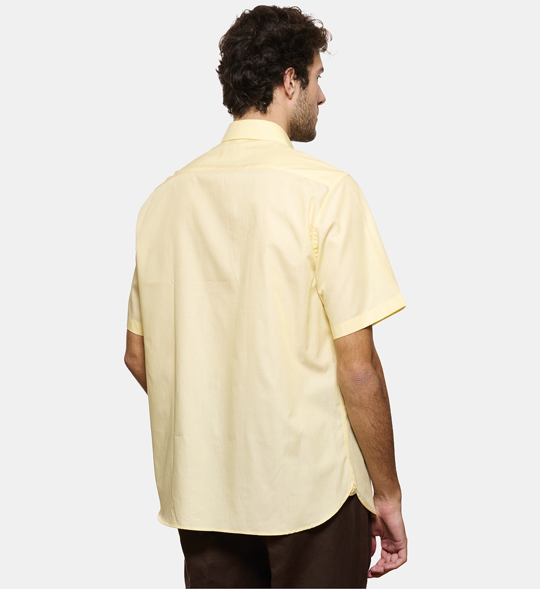 Chemise ciel coupe droite manches courtes