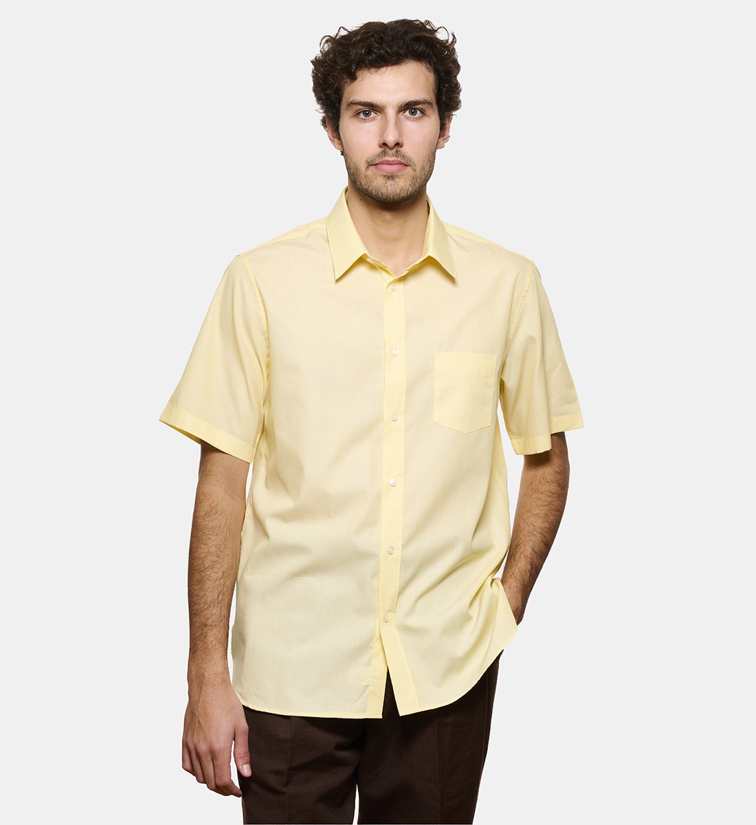 Chemise ciel coupe droite manches courtes