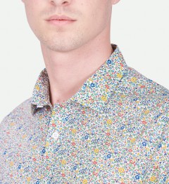Chemise beige à motif floral coupe cintrée