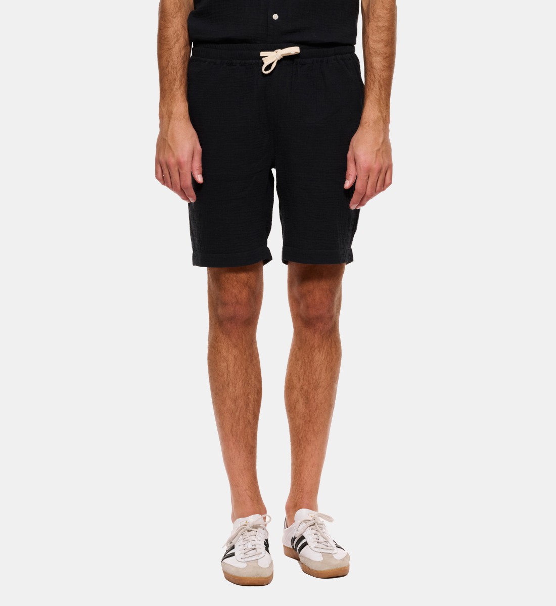 Bermuda gaze de coton noir