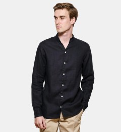Chemise col chef en lin noir coupe droite