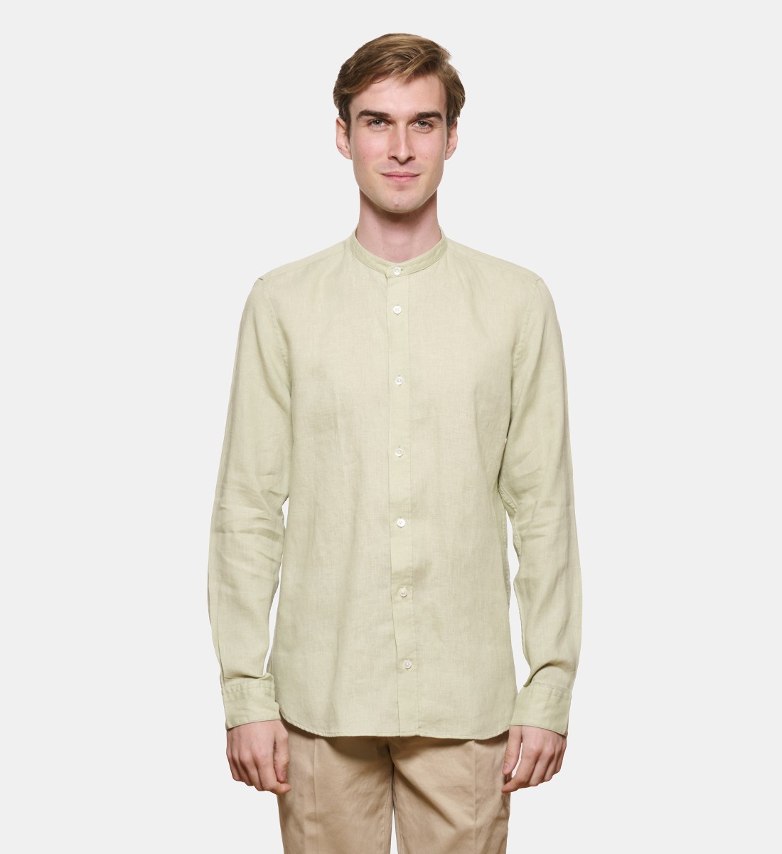 Chemise en lin Amande col Mao coupe droite