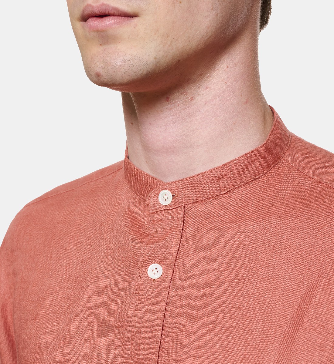Chemise en lin corail col Mao coupe droite
