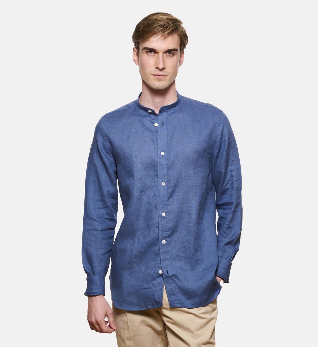 Chemise en lin bleu col Mao coupe droite