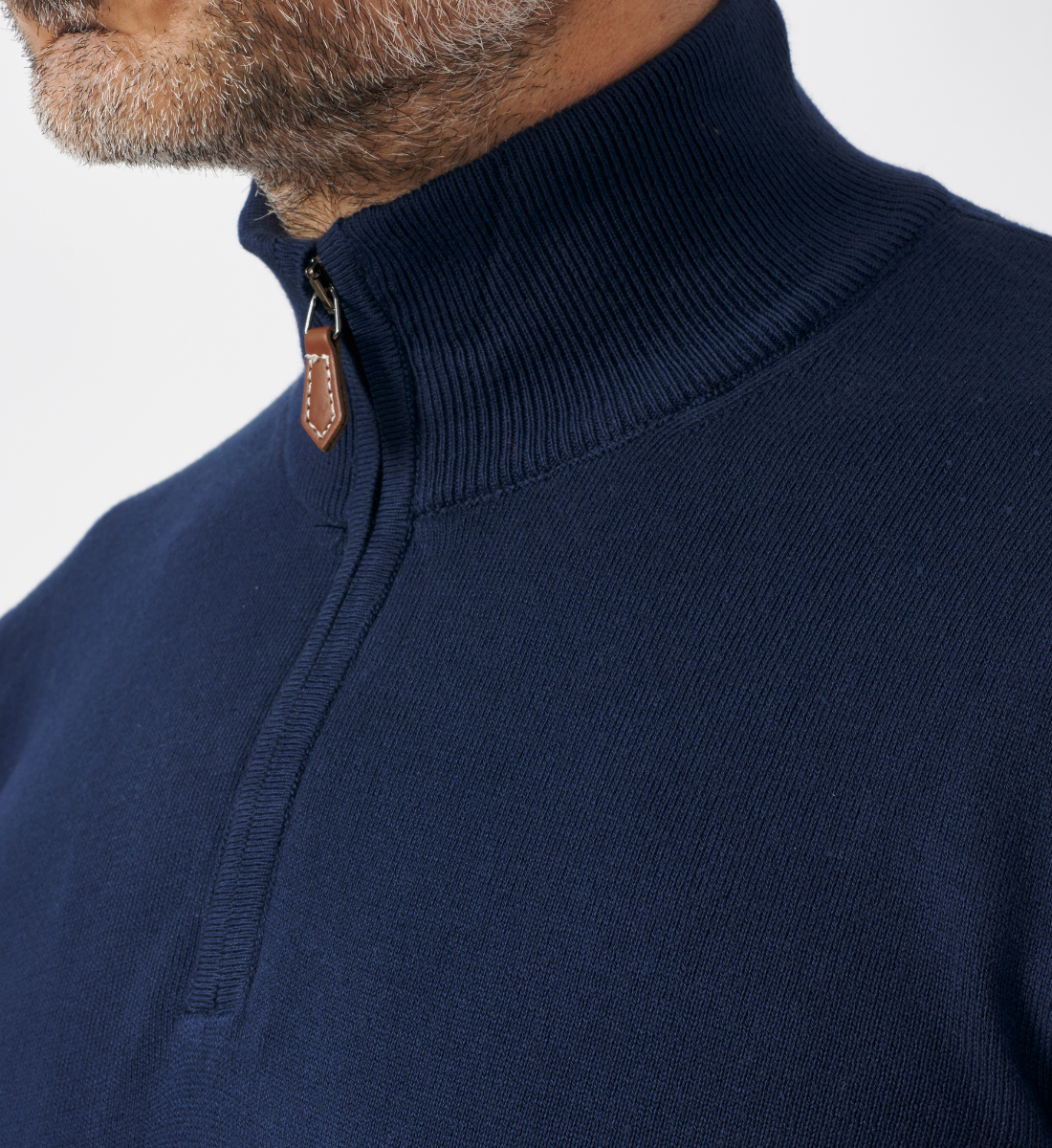 Pull col zippé en coton marine